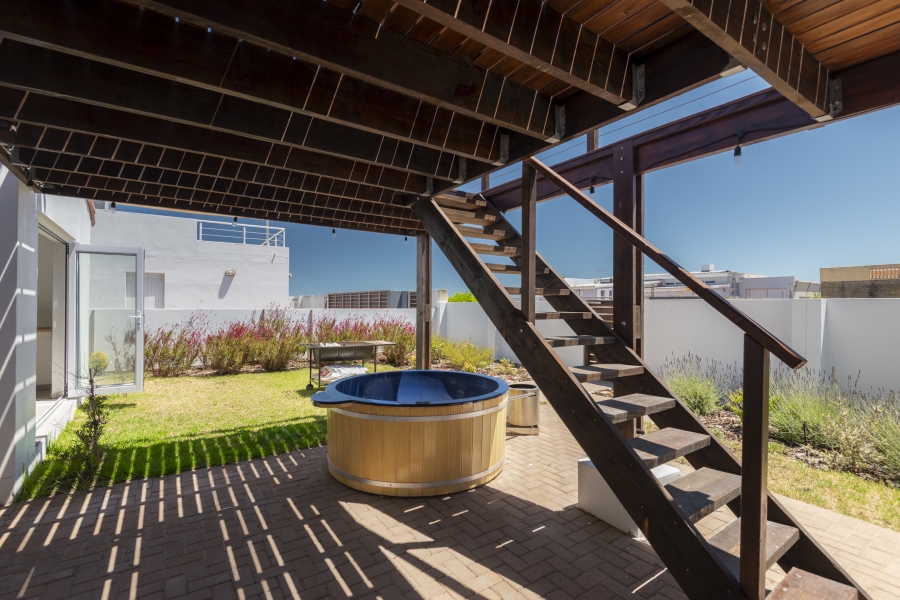 3 Bedroom Property for Sale in Langebaan North Western Cape